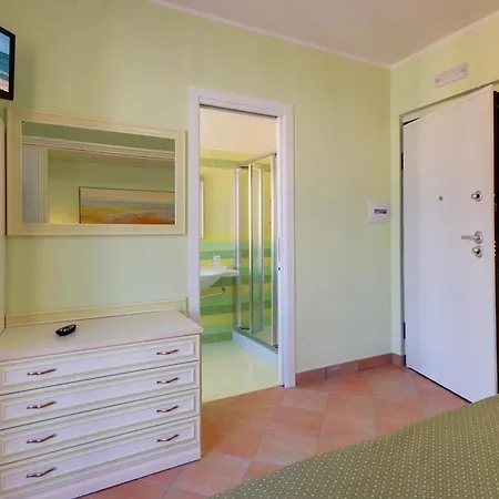 La Piazzetta Affittacamere B&B Numana Zimmer foto