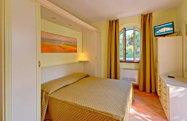 La Piazzetta Affittacamere B&B *